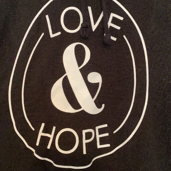 H&M Mesh Top - Picture 3 of 10